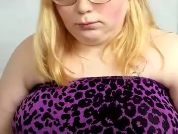 Chaturbate Live Sex of stella_brayn