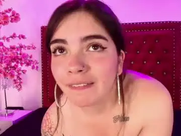 Chaturbate Sex Cam of daphne_glas