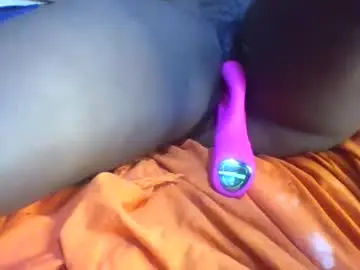 Chaturbate Live Porn of horny_ebony546069