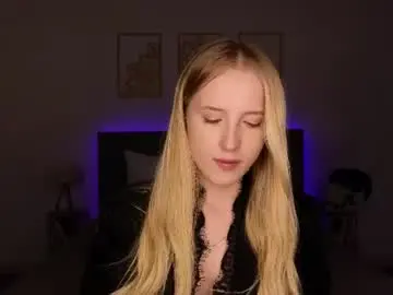 Chaturbate Best live sex cam show of adele_armas