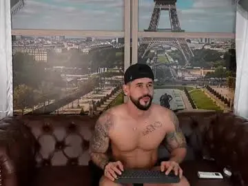 Chaturbate Free Porn Cam of petesevans_1