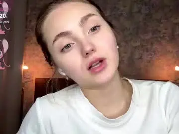 Chaturbate Adult Webcams of falineellson