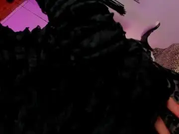Chaturbate Free Porn Cam of trinityy__