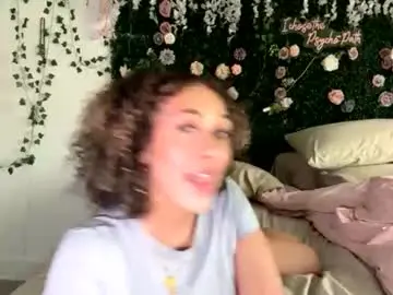 Chaturbate Adult Webcam of lyracovee