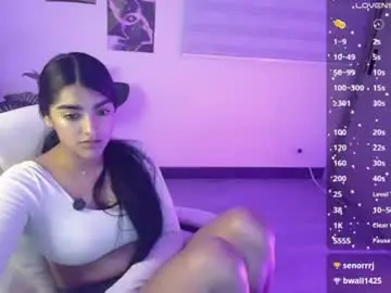 Chaturbate Live Sex Cam of amara_silk