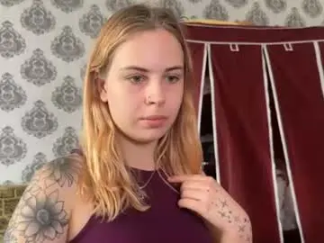 Chaturbate Nude Webcam of alismoona