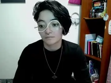 Chaturbate Best live sex cam show of mocca_117