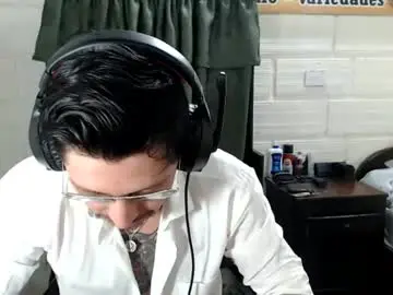 Chaturbate Free Porn Cam of miguel__98