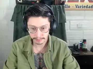 Chaturbate Sex Cam of miguel__98