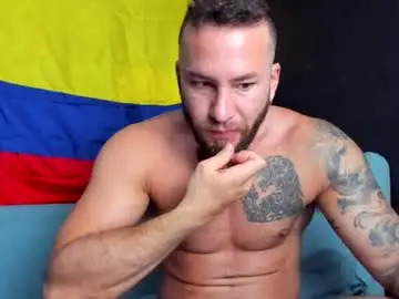 Chaturbate Live Sex Cam of delessandro_world