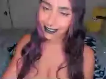 Chaturbate Free Porn Cam of xocurvyrae