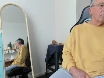Chaturbate Live Sex Cam of 200gentleman