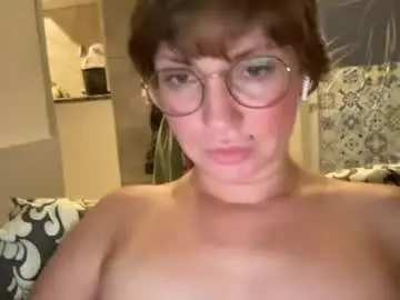 Chaturbate Free Live Porn of bobwig4