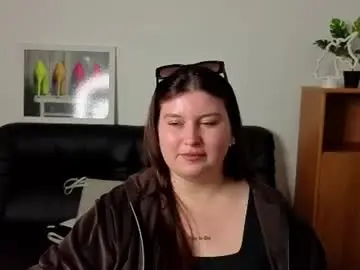 Chaturbate Live Sex Cam of katina_deeplou4