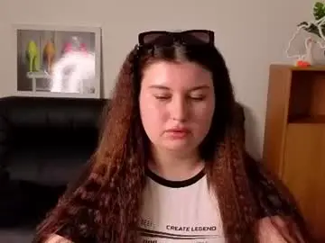 Chaturbate Live Sex Cam of katina_deeplou4