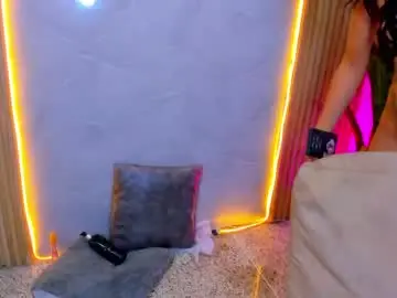 Chaturbate Live Sex Cam of fkndream18