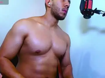 Chaturbate Live Porn of gurushake