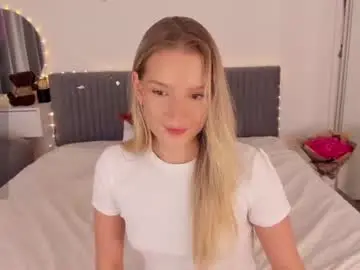 Chaturbate Live Sex Cam of cassietyler