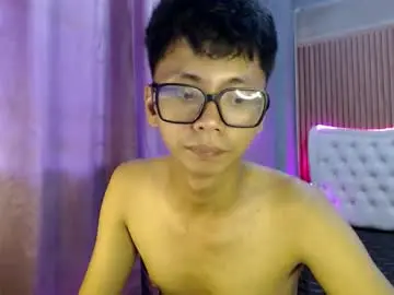 Chaturbate Watch Live Sex Cams of nerdy_nate
