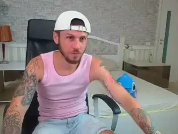 Chaturbate Nude Webcam of jonahshaw