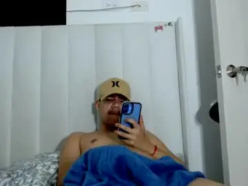Chaturbate Free Live Porn of _austinmoon
