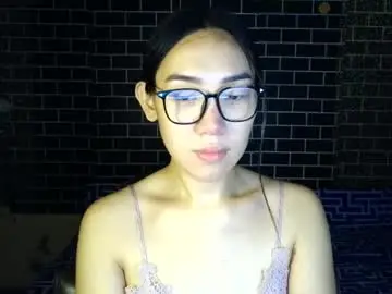 Chaturbate Watch Live Sex Cams of sexy_queeniex