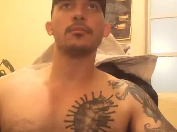 Chaturbate Live Sex Cam of alexopenmind21