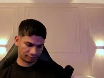 Chaturbate Best live sex cam show of andres_stud