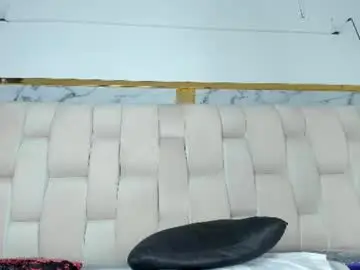 Chaturbate Live Sex Cam of hanna_lens