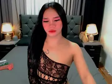 Chaturbate Live Porn of crytastal_lust1212