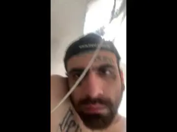 Chaturbate Live Sex Cam of axelpadilla98