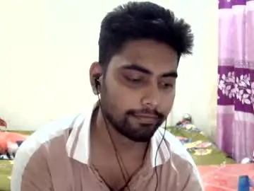 Chaturbate Watch Live Sex Cams of birbikrom104