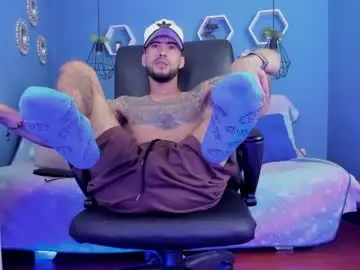 Chaturbate Watch Live Sex Cams of harold_999