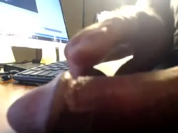 Chaturbate Free Porn Cam of hung_hot_fit10