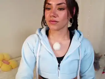 Chaturbate Live Sex Cam of isa_laurentt