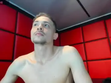 Chaturbate Best live sex cam show of juanfer117_