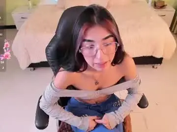 Chaturbate Nude Webcam of celeste_rous__