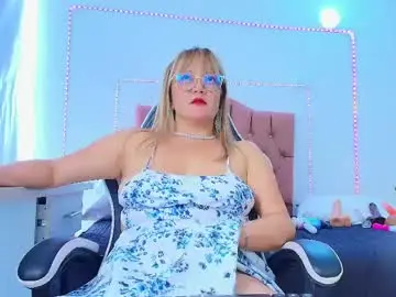 Chaturbate Watch Live Sex Cams of naomi_diamond_