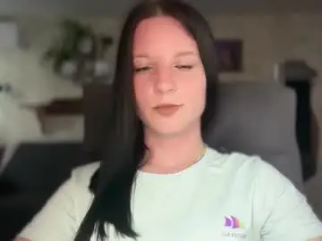 Chaturbate Watch Live Sex Cams of sweetshy99