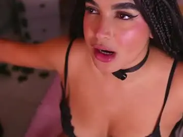 Chaturbate Free Porn Cam of zoey_fox_