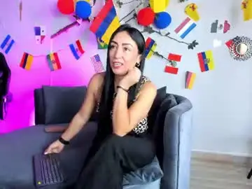 Chaturbate Adult Webcams of mia_davis__