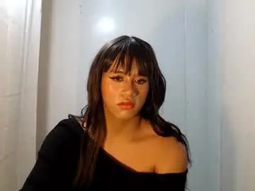 Chaturbate Free Live Porn of naughtyhot_star19