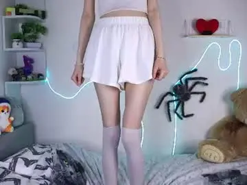 Chaturbate Watch Live Sex Cams of emmie_everly