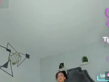 Chaturbate Sex Cam of dalaymoore_