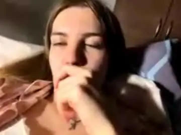 Chaturbate Live Sex Cam of portiakernodle