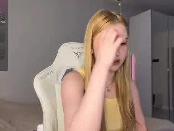 Chaturbate Live Sex Cam of kittyloffe