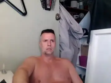 Chaturbate Best live sex cam show of bobberman78