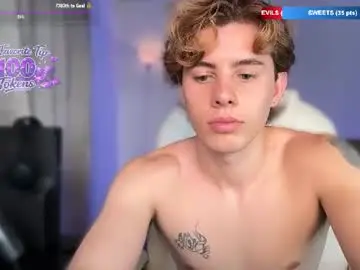 Chaturbate Live Porn of gemdominus