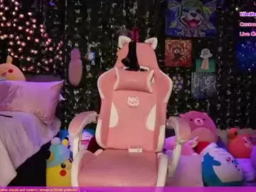 Chaturbate Nude Webcam of bellabearts
