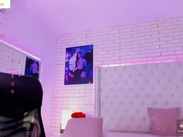 Chaturbate Live Sex Cam of morggan_fx